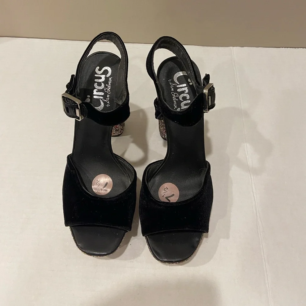 Circus by Sam Edelman NWOT Y2K Black Velvet Platform Heels with Glitter 7.5M